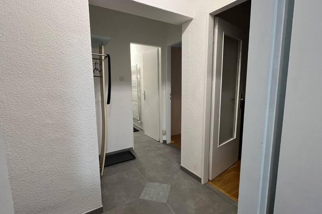 Charaktervolle Whg. Mitten In Kassel Inkl.Parkplatz Apartment Exterior photo